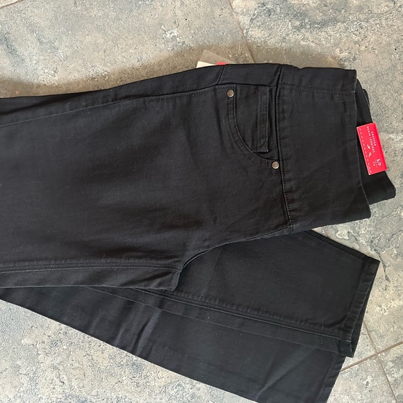 SPANX Women's High Rise Black Jeans - Picture 2 of 3